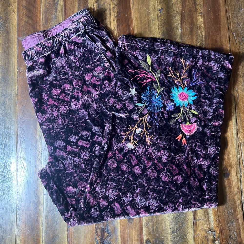 Johnny Was Ulla Silk blend-snake print Wide Leg Pant with floral embroidery